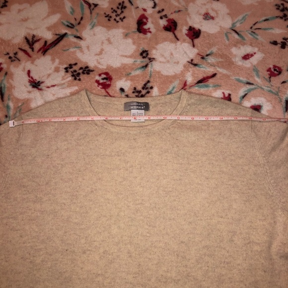 Vintage 100% Cashmere Sweater - Picture 9 of 11